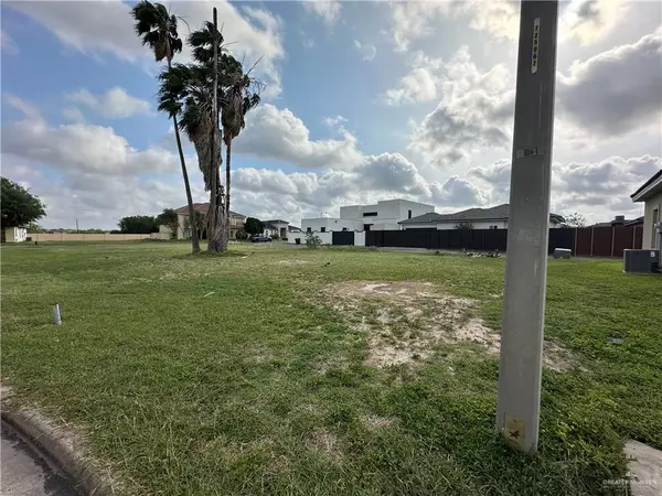 Mcallen, TX 78503,1013 E Covina AVE