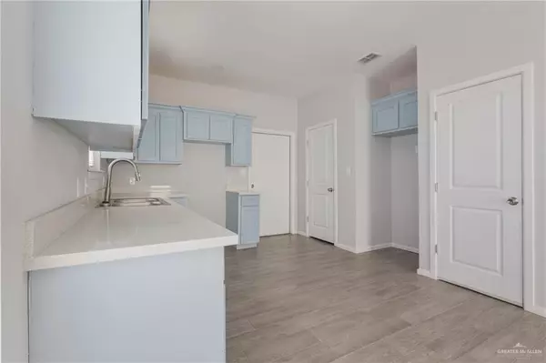 Elsa, TX 78543,340 Eva ST #2