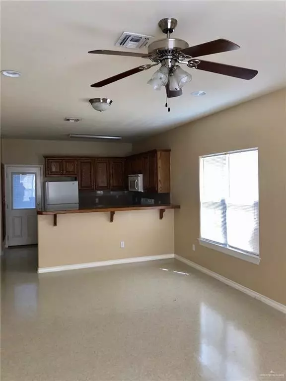 Mission, TX 78572,804 N Taylor RD #8