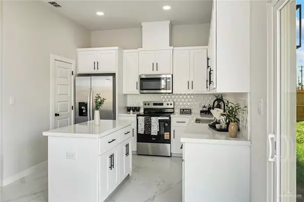 Weslaco, TX 78599,3417 Kerps ST