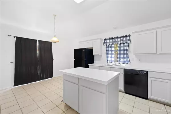 Edinburg, TX 78539,508 Pacific AVE