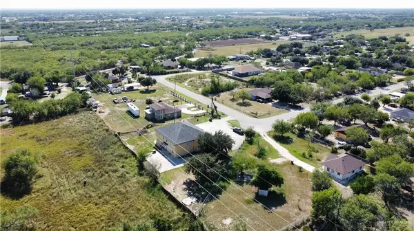 Mission, TX 78574,3304 N Palm Leaf CIR