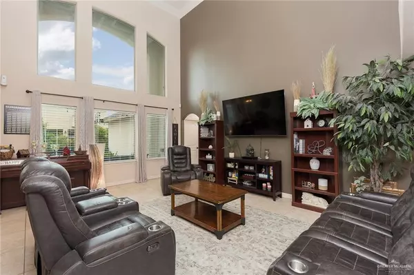 Edinburg, TX 78539,5112 Nevis DR