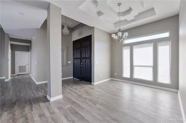 Elsa, TX 78543,8510 G M DR