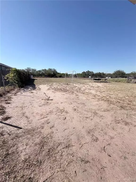 Mission, TX 78574,7123 Elisa ST