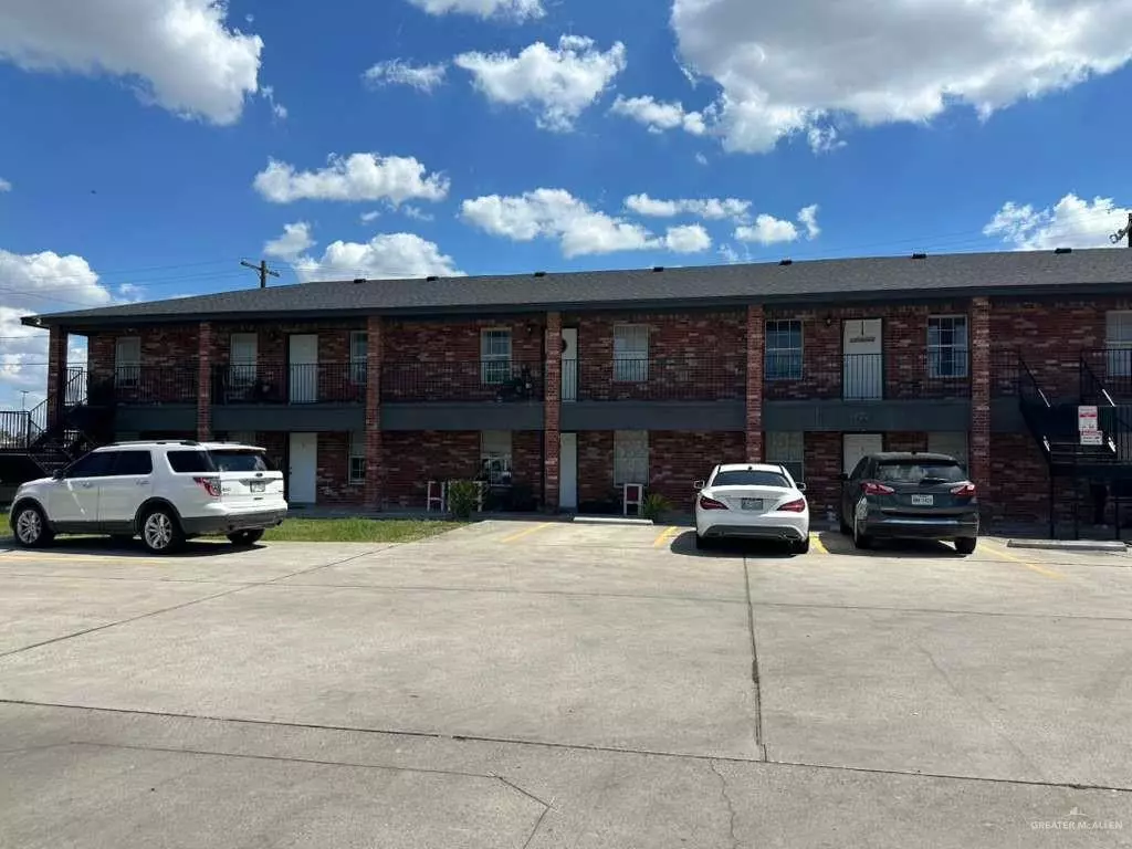 Edinburg, TX 78539,402 Gastel Circle CIR #13