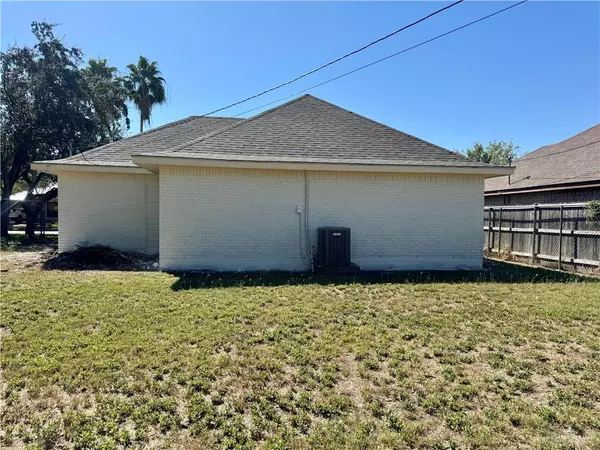 San Juan, TX 78589,203 Encino DR