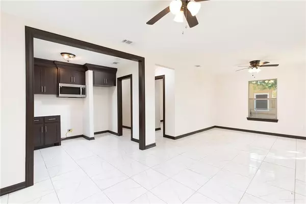 Donna, TX 78537,424 S 8th ST