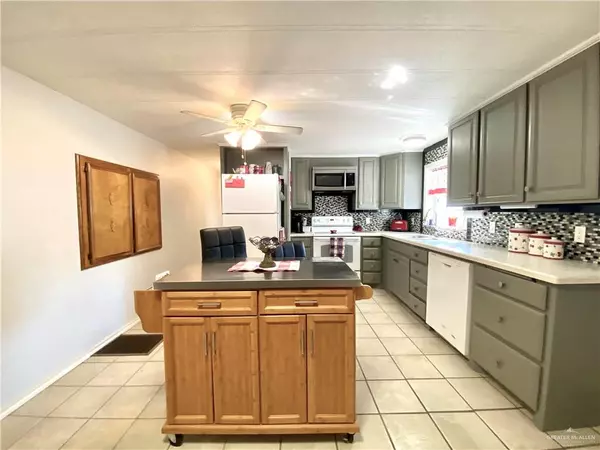 Mission, TX 78574,3004 Spur DR