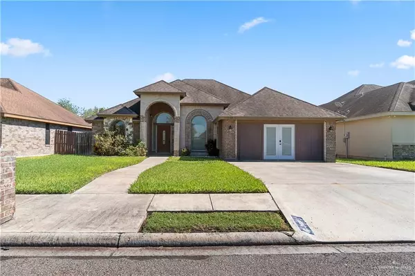 203 S Palo Blanco LN, Weslaco, TX 78596