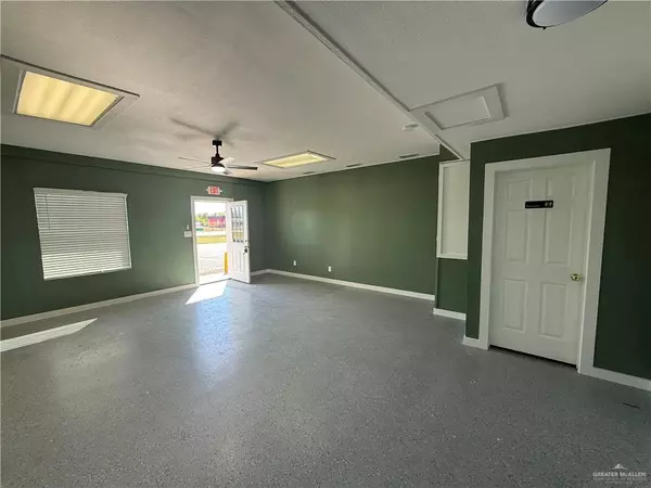 Mission, TX 78574,6206 W Mile 7 RD #4