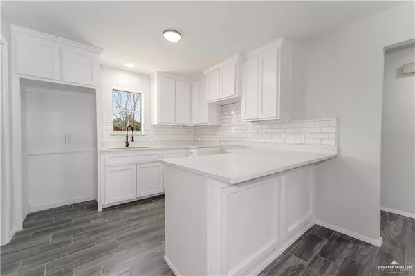 Mcallen, TX 78501,2420 Quince AVE