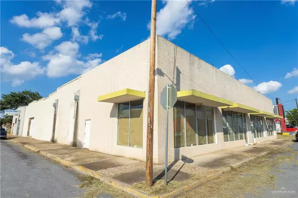 1020 Ash AVE, Mcallen, TX 78501