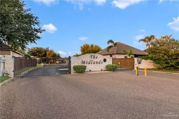 Edinburg, TX 78539,3344 Midlands CIR