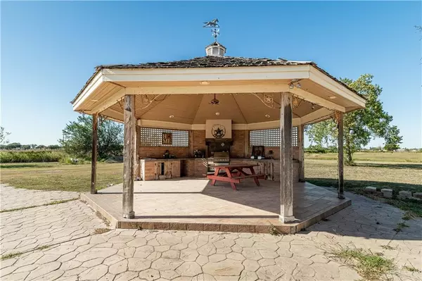 Alamo, TX 78516,234 E Earling RD