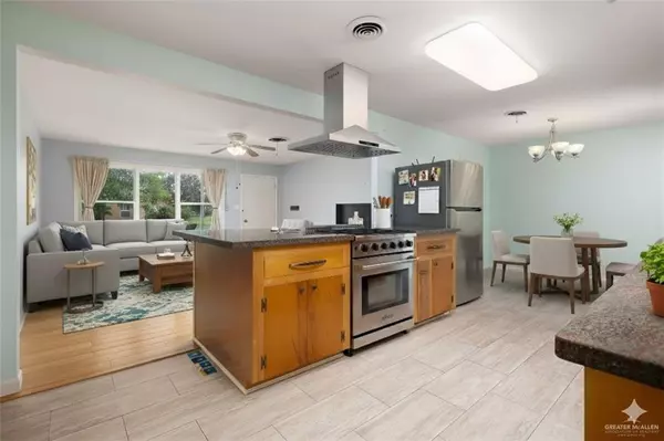 Weslaco, TX 78596,1001 W 7th ST