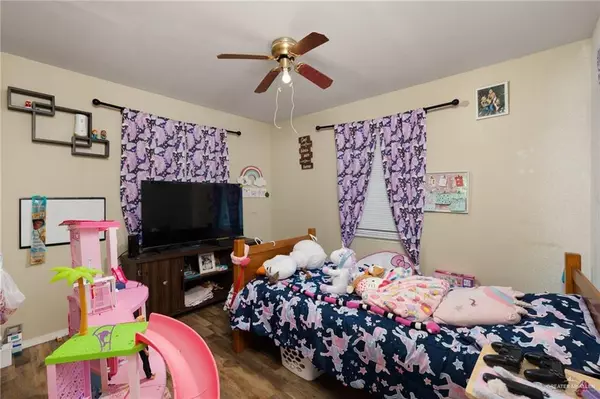 Edinburg, TX 78542,9913 Daniec