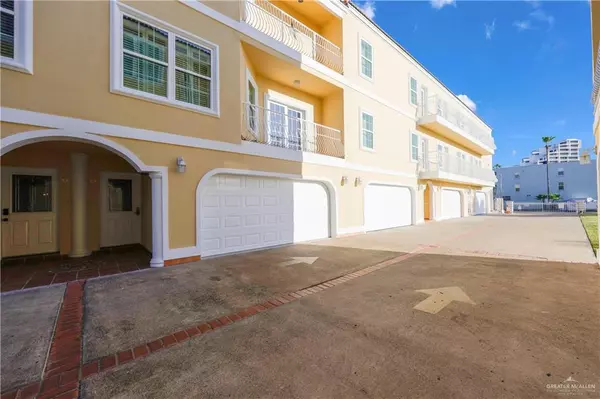 South Padre Island, TX 78597,111 E Harbor ST #103