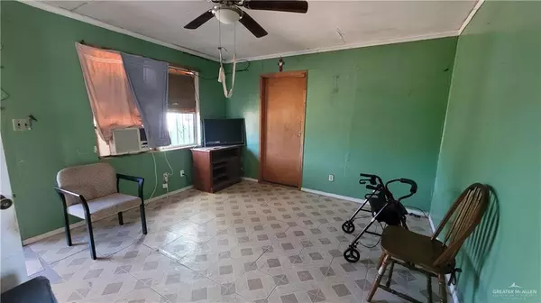 Edcouch, TX 78538,21314 Main ST