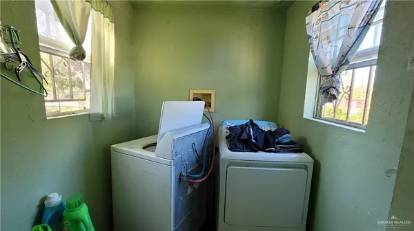 Edcouch, TX 78538,21314 Main ST