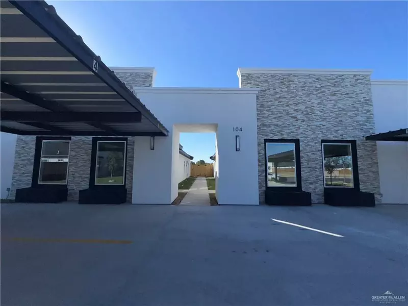 104 Sunflower #4, Mission, TX 78572