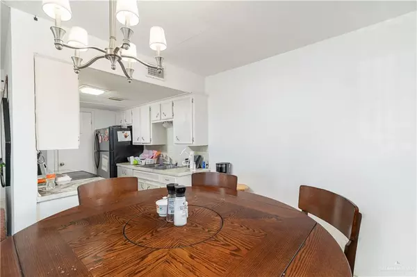 Mcallen, TX 78501,3509 N 23rd LN #212