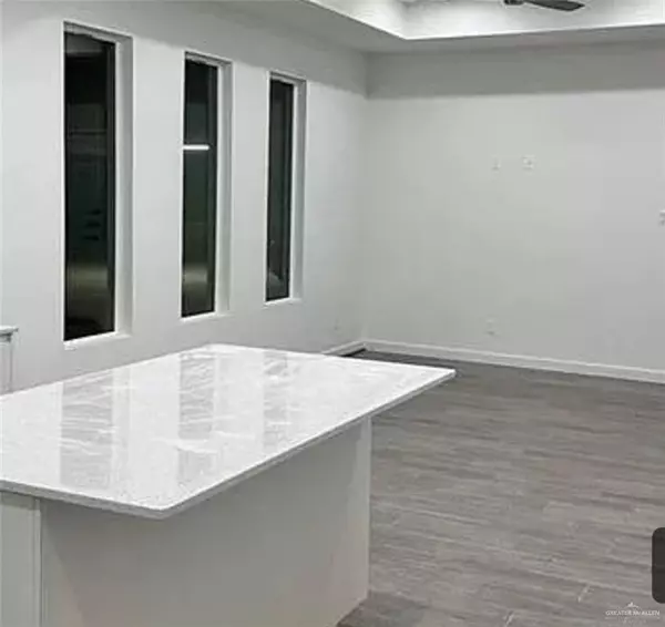 Weslaco, TX 78599,1312 Lore DR #1