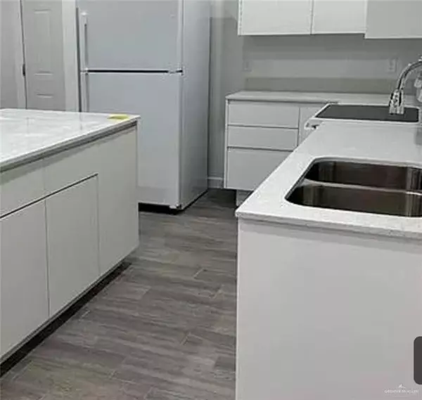 Weslaco, TX 78599,1312 Lore DR #1