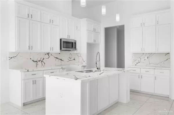 Rio Grande City, TX 78582,411 Thornwood LOOP