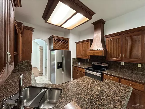 Mission, TX 78572,3400 Santa Teresa