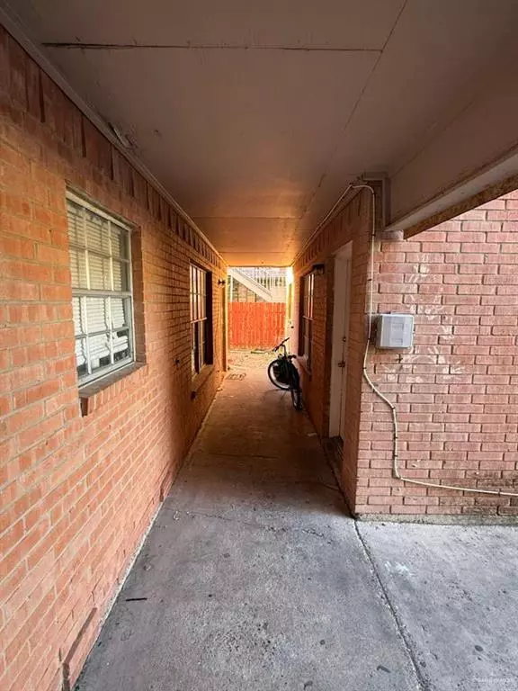 Mcallen, TX 78501,2300 N 32nd ST