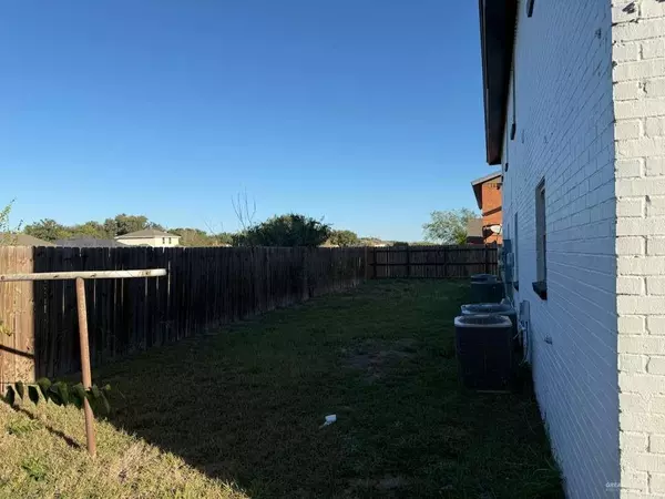 Mcallen, TX 78501,2809 N 32nd ST