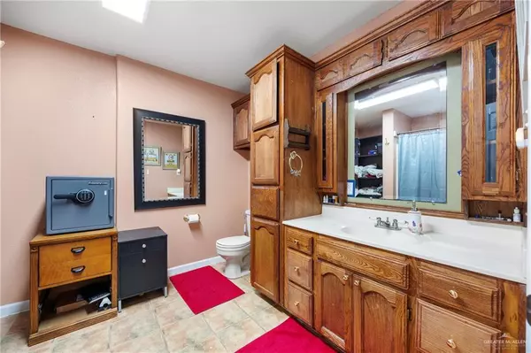 Donna, TX 78537,5010 Los Mesquites