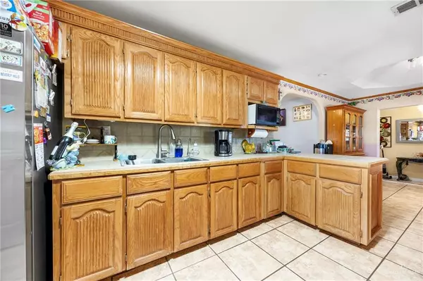 Donna, TX 78537,5010 Los Mesquites