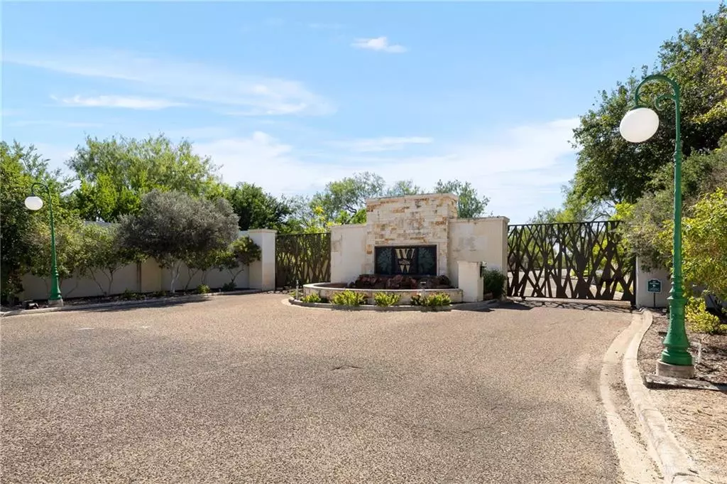 Mission, TX 78572,1514 Woods ST