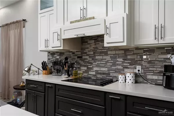 Edinburg, TX 78541,3404 New Frontier DR