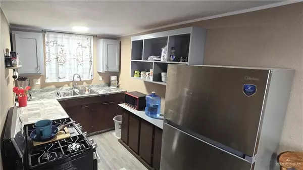 Rio Grande City, TX 78582,189 Midway RD