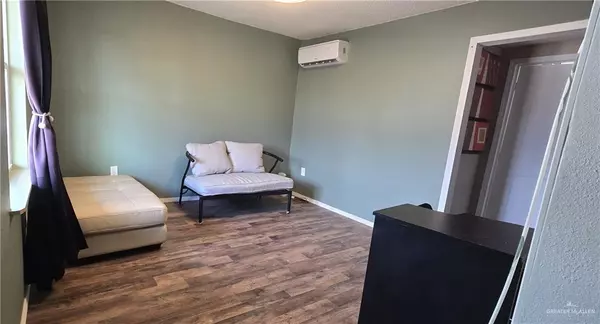 Rio Grande City, TX 78582,189 Midway RD