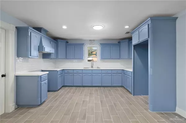 Edinburg, TX 78541,523 N 19th AVE