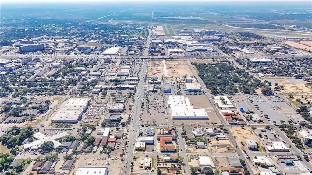 700 S 10th ST, Mcallen, TX 78501