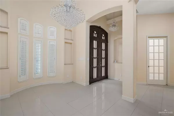 Edinburg, TX 78539,3704 Ebro DR