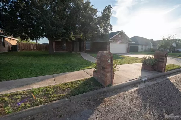 858 Quail Hollow DR, Weslaco, TX 78596