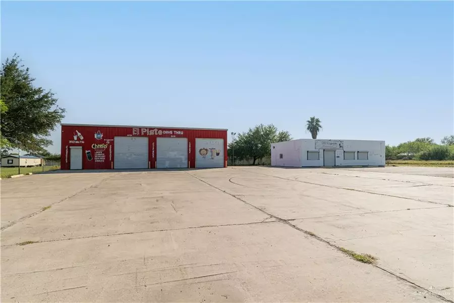 17922 Coconut Palm DR, Penitas, TX 78576