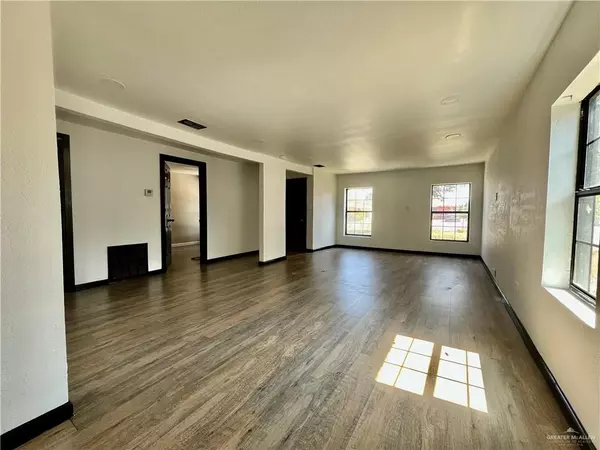 Mcallen, TX 78501,2116 Ebony AVE