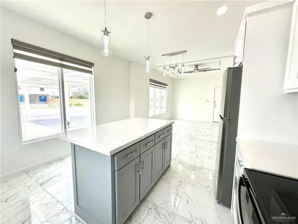 Edinburg, TX 78542,2404 E Viviana ST #1