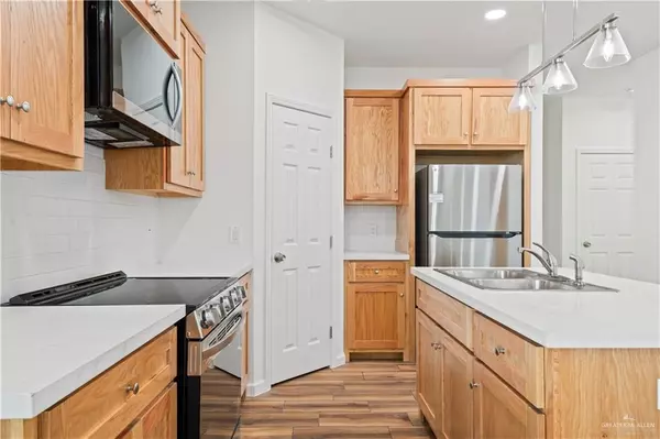 Edinburg, TX 78542,2104 E San Andrea ST