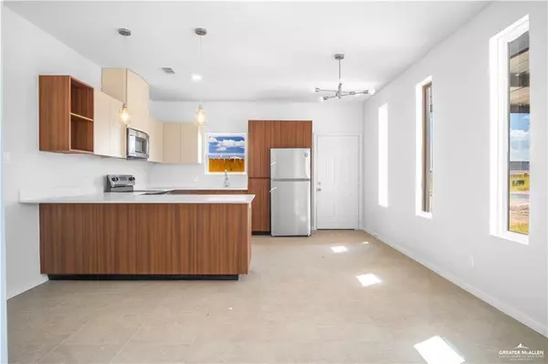 Edinburg, TX 78541,408 Onyx DR #2