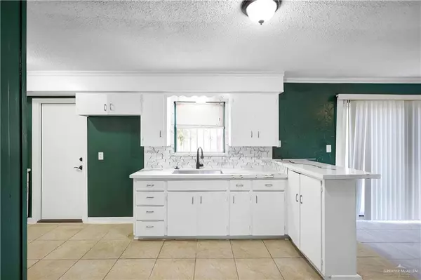 Mcallen, TX 78501,718 Harvey AVE