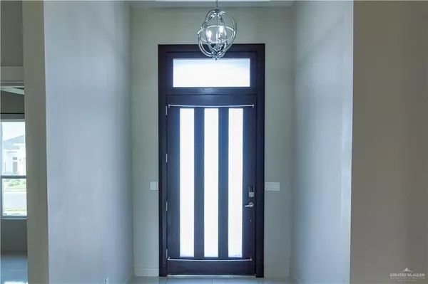 Edinburg, TX 78541,3504 Showboat DR