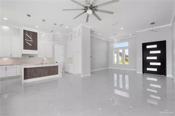 Weslaco, TX 78596,1505 Helen DR